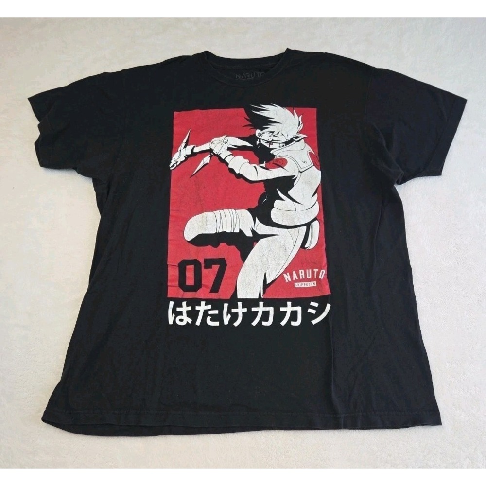 Naruto Shippuden  Men's T-shirt   Graphic Shippuden Collection Size XLarge